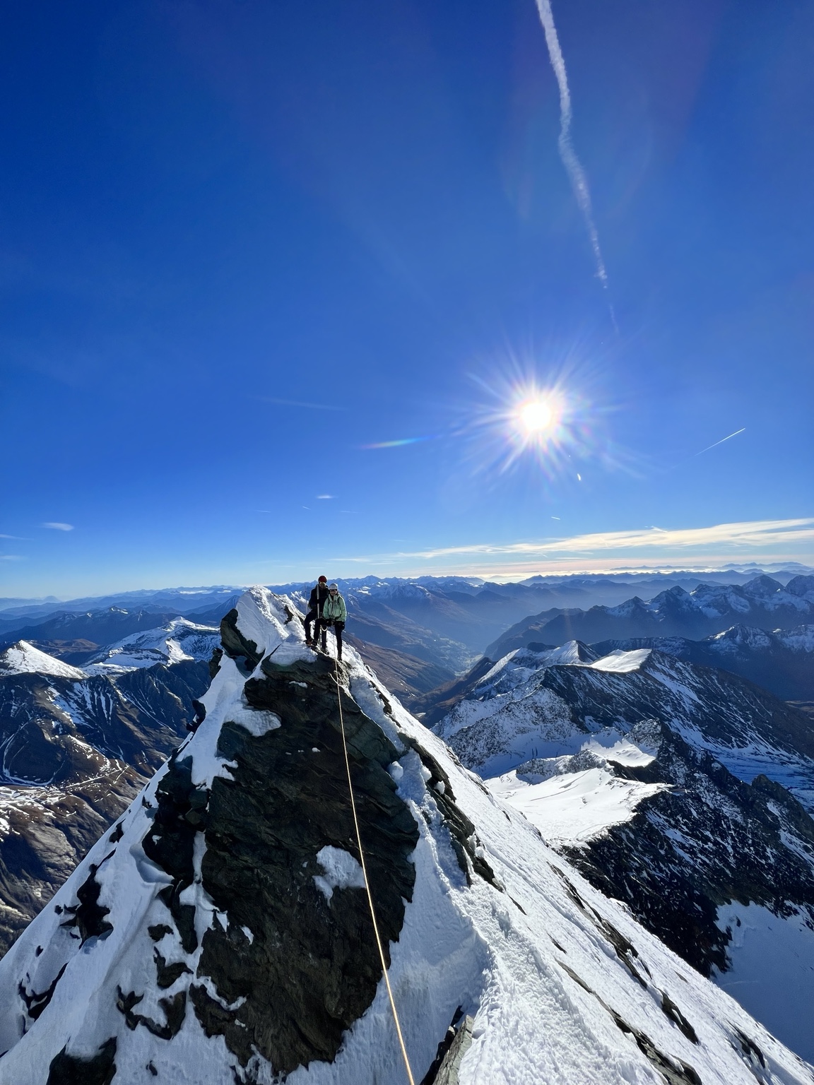 Bergsteiger auf dem Grat am Großglockner